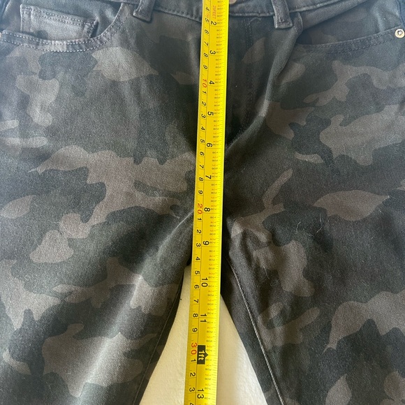 DL1961 Florence Ankle Mid Rise Instasculpt Skinny in Fort Greene sku 12392 - Picture 14 of 16